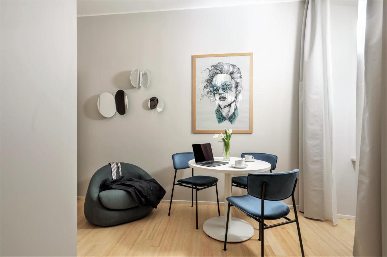 Viam 16B Suites Roma Exterior foto