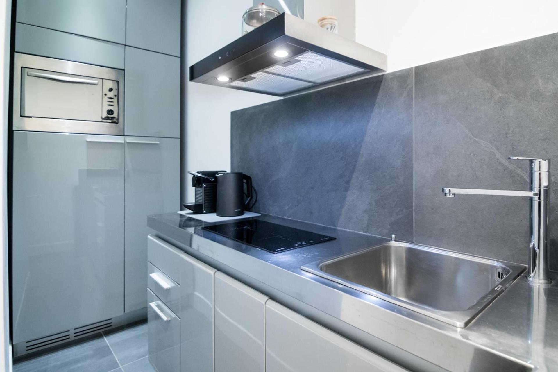 Viam 16B Suites Roma Exterior foto